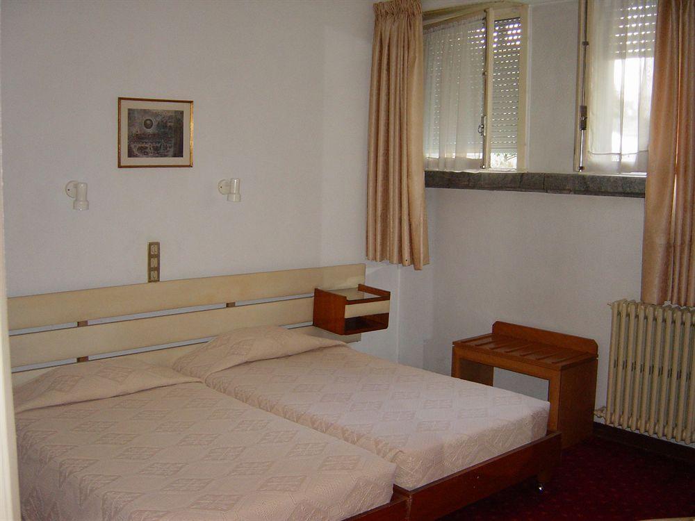 Residencial Terminus B&B Lisboa Екстериор снимка