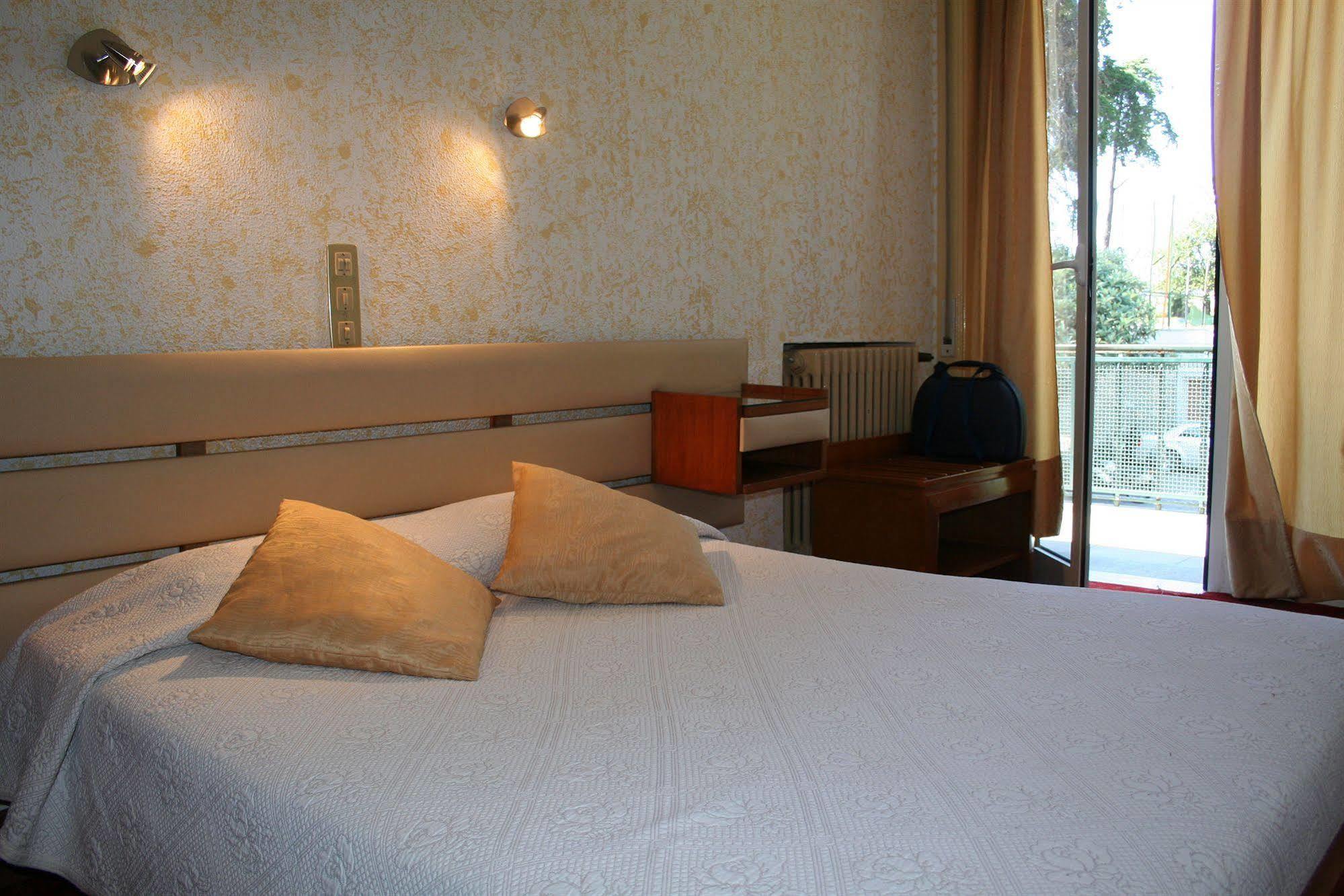 Residencial Terminus B&B Lisboa Екстериор снимка